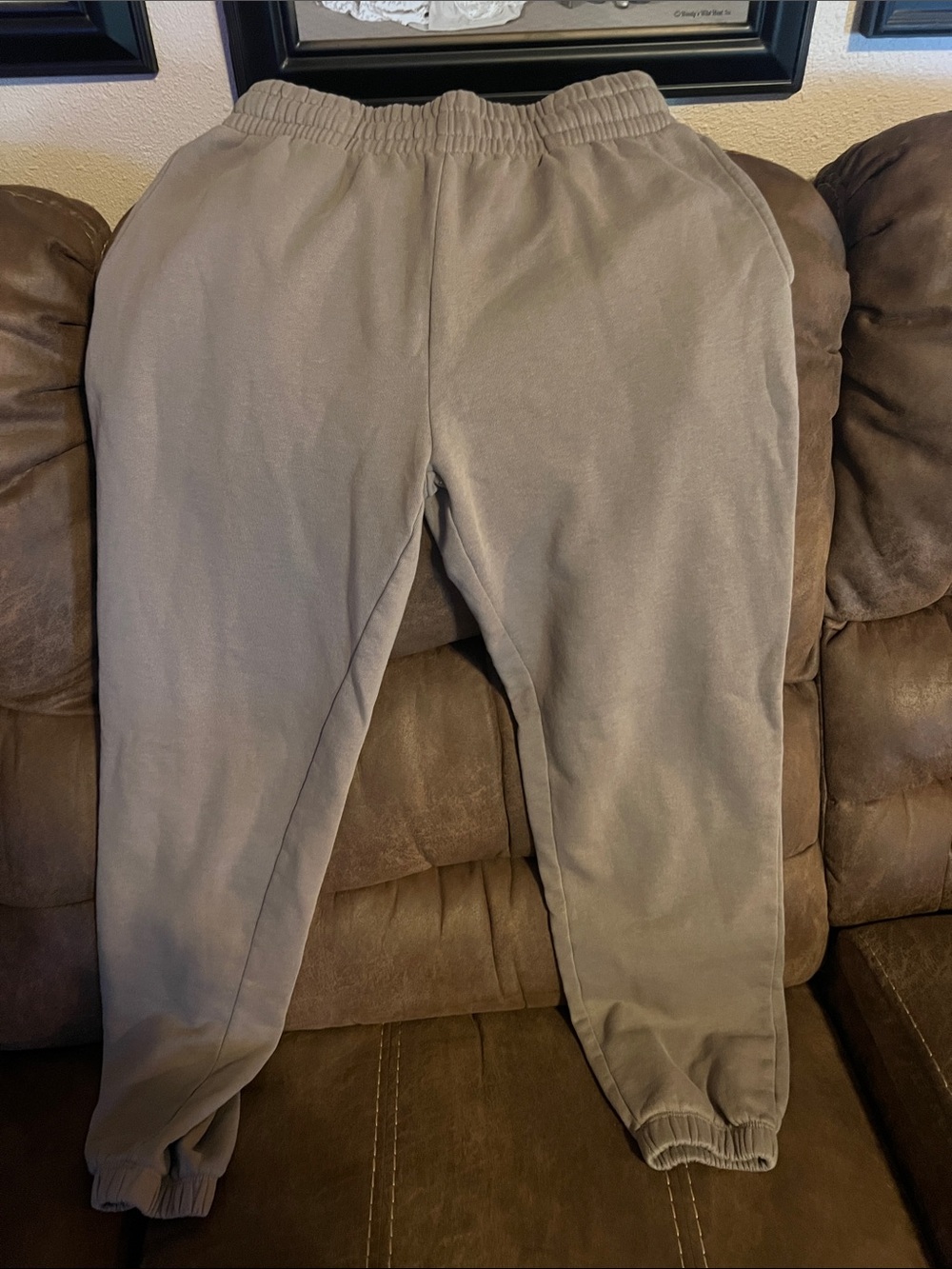 Garage women’s xs sweatpants